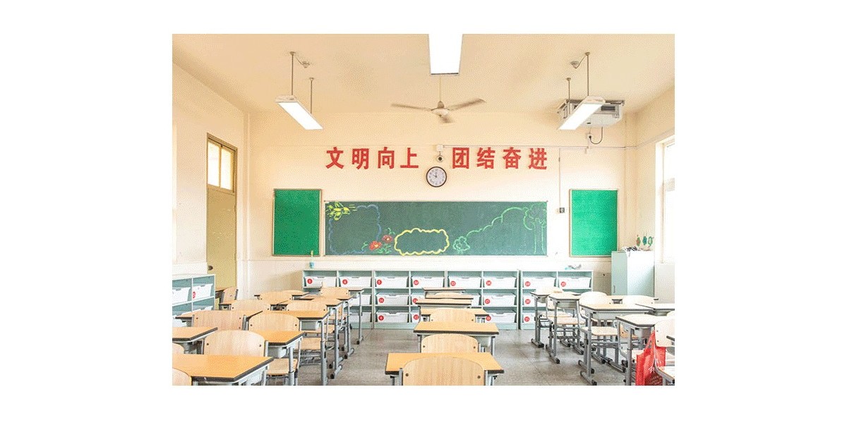 教室照明衛(wèi)生標準要達100％，那就選華輝照明準沒錯~