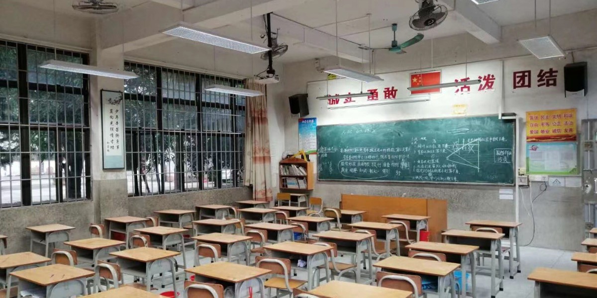 成功案例｜健康護眼，用教室優(yōu)質(zhì)照明光環(huán)境點亮江門黃克兢博士學(xué)校